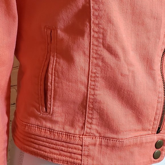 Lauren Conrad Jackets - Picture 3 of 6